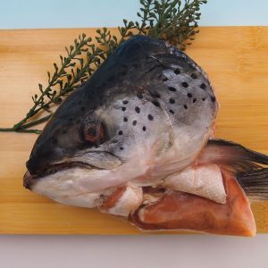 Norwegian Frozen Salmon Head